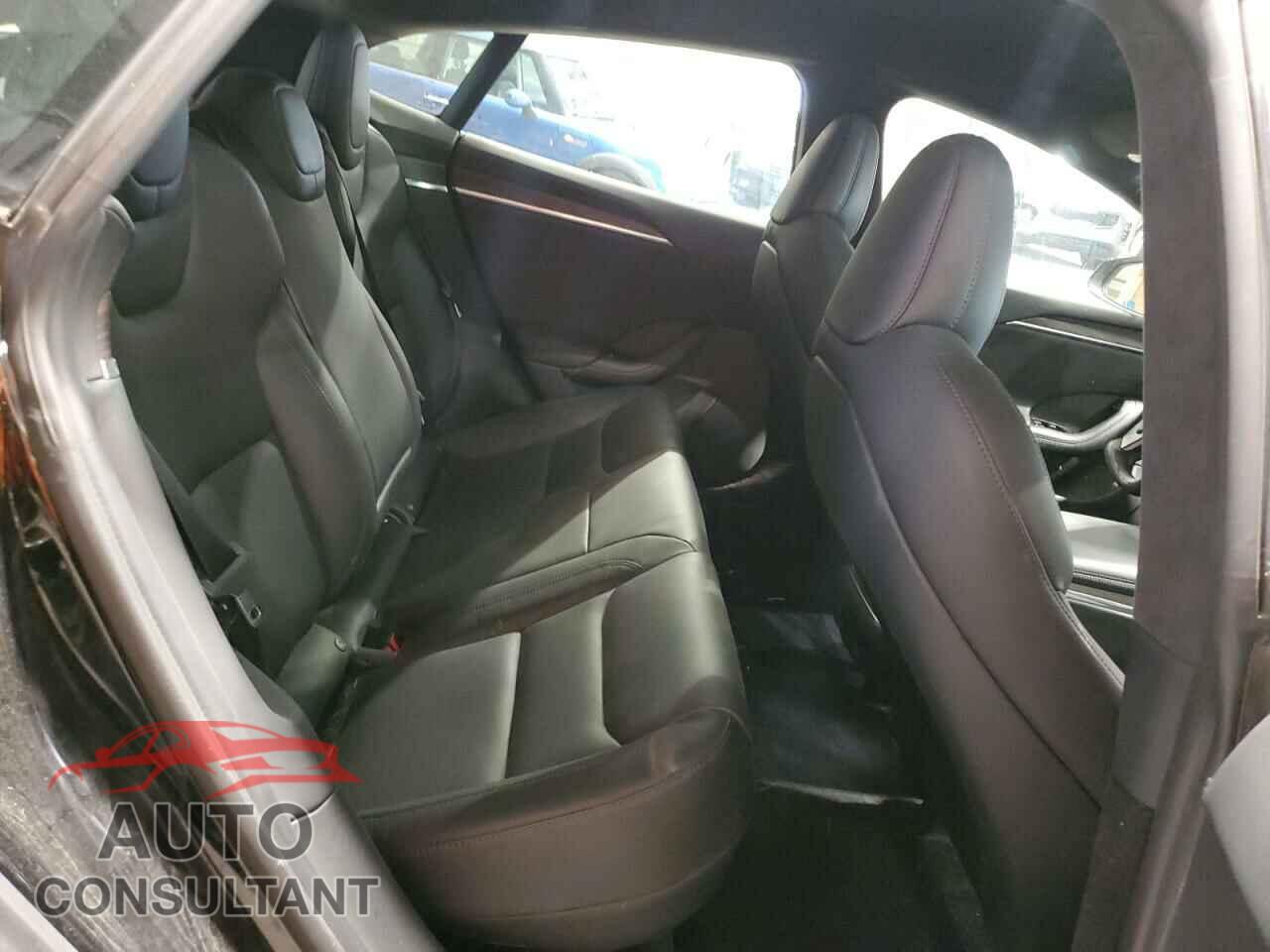 TESLA MODEL S 2021 - 5YJSA1E58MF454648