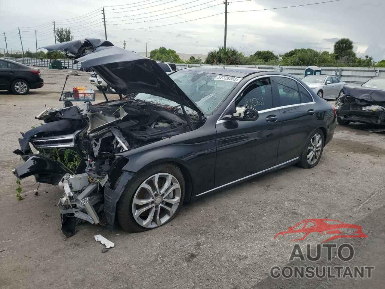 MERCEDES-BENZ C-CLASS 2015 - 55SWF4JBXFU078116