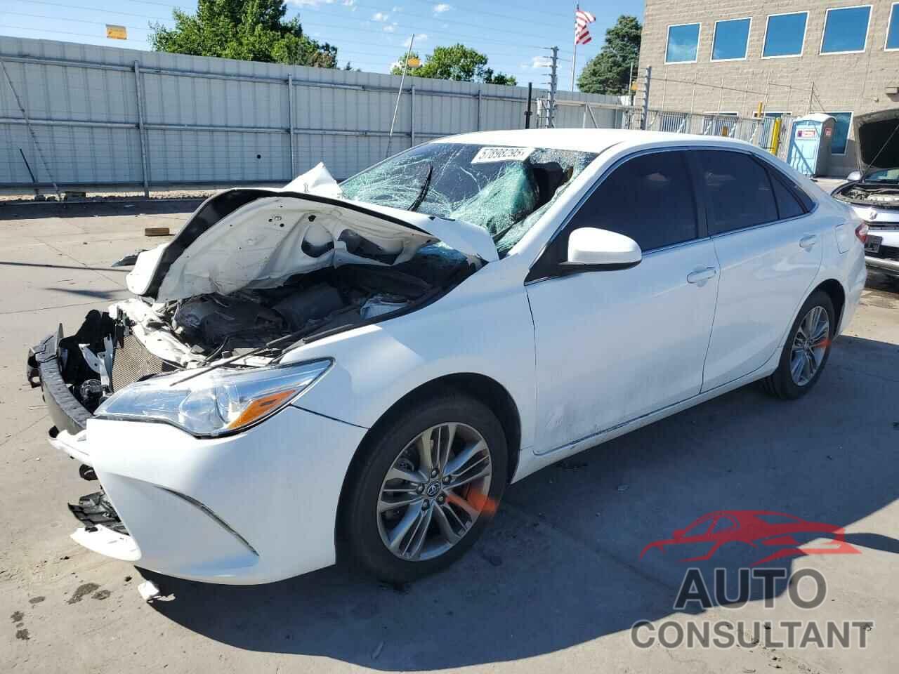TOYOTA CAMRY 2016 - 4T1BF1FKXGU586419