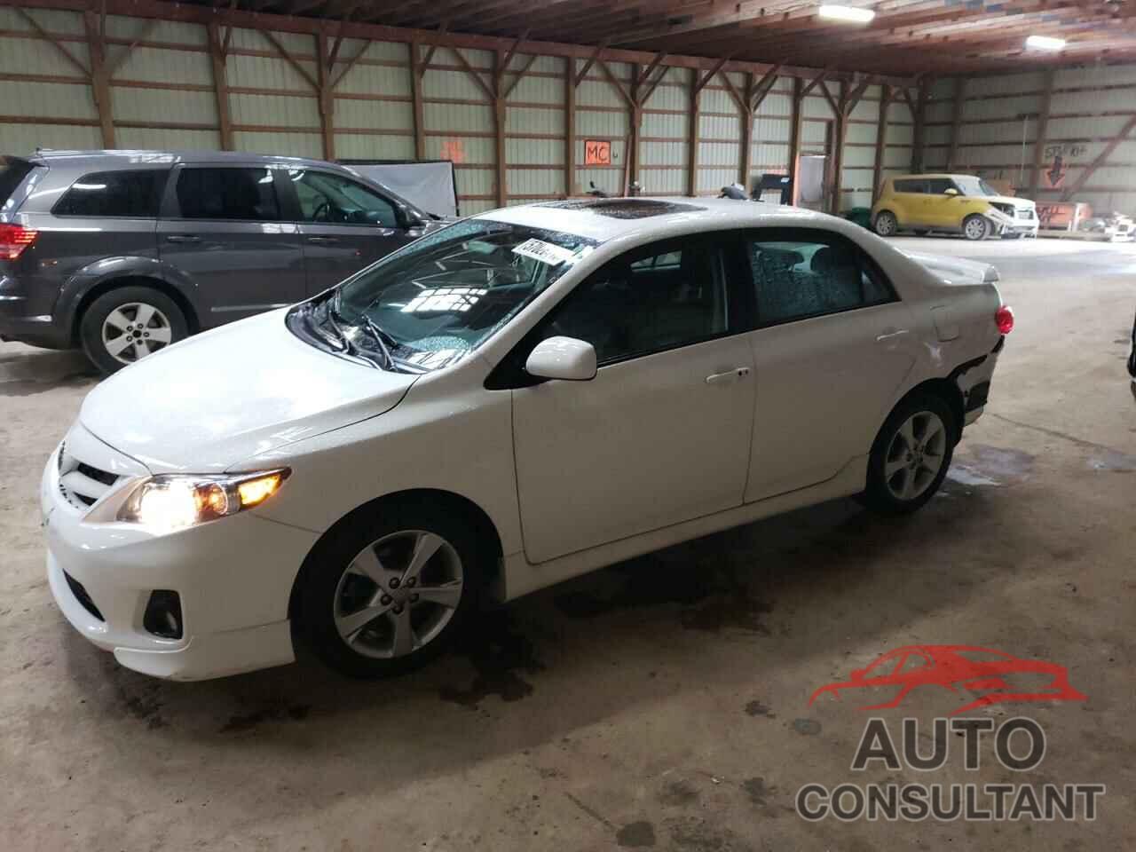 TOYOTA COROLLA 2013 - 2T1BU4EE8DC083245