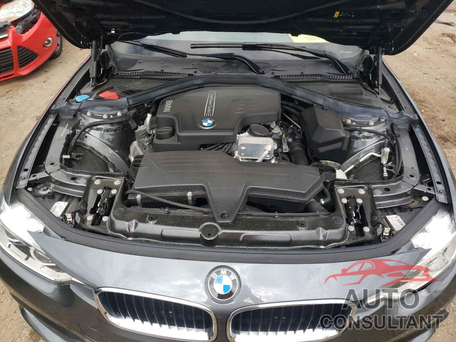 BMW 3 SERIES 2018 - WBA8A3C56JA357751
