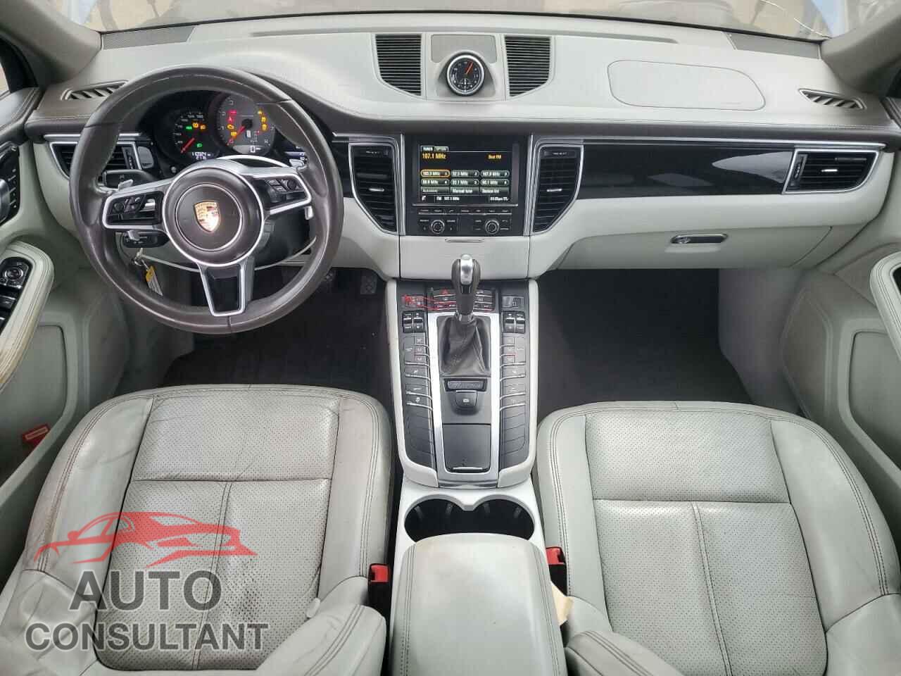 PORSCHE MACAN 2016 - WP1AB2A51GLB53739