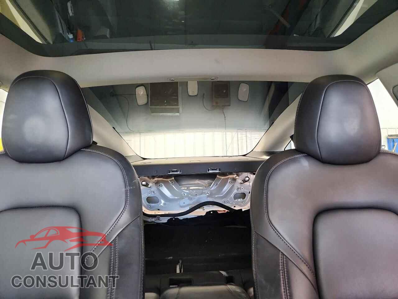 TESLA MODEL 3 2021 - 5YJ3E1EA7MF027306