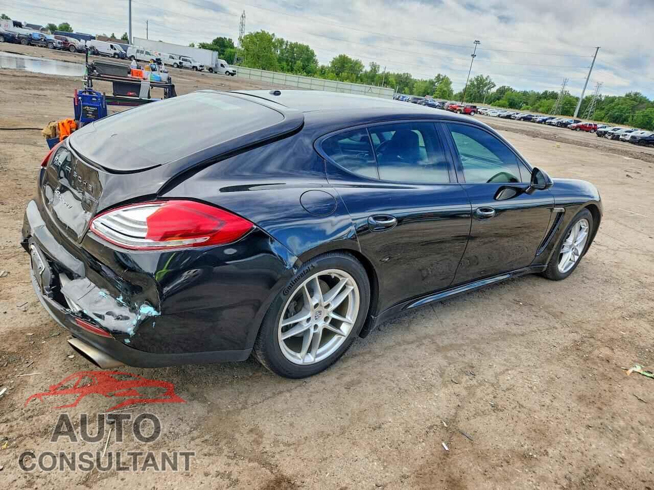 PORSCHE PANAMERA 2014 - WP0AA2A70EL010655