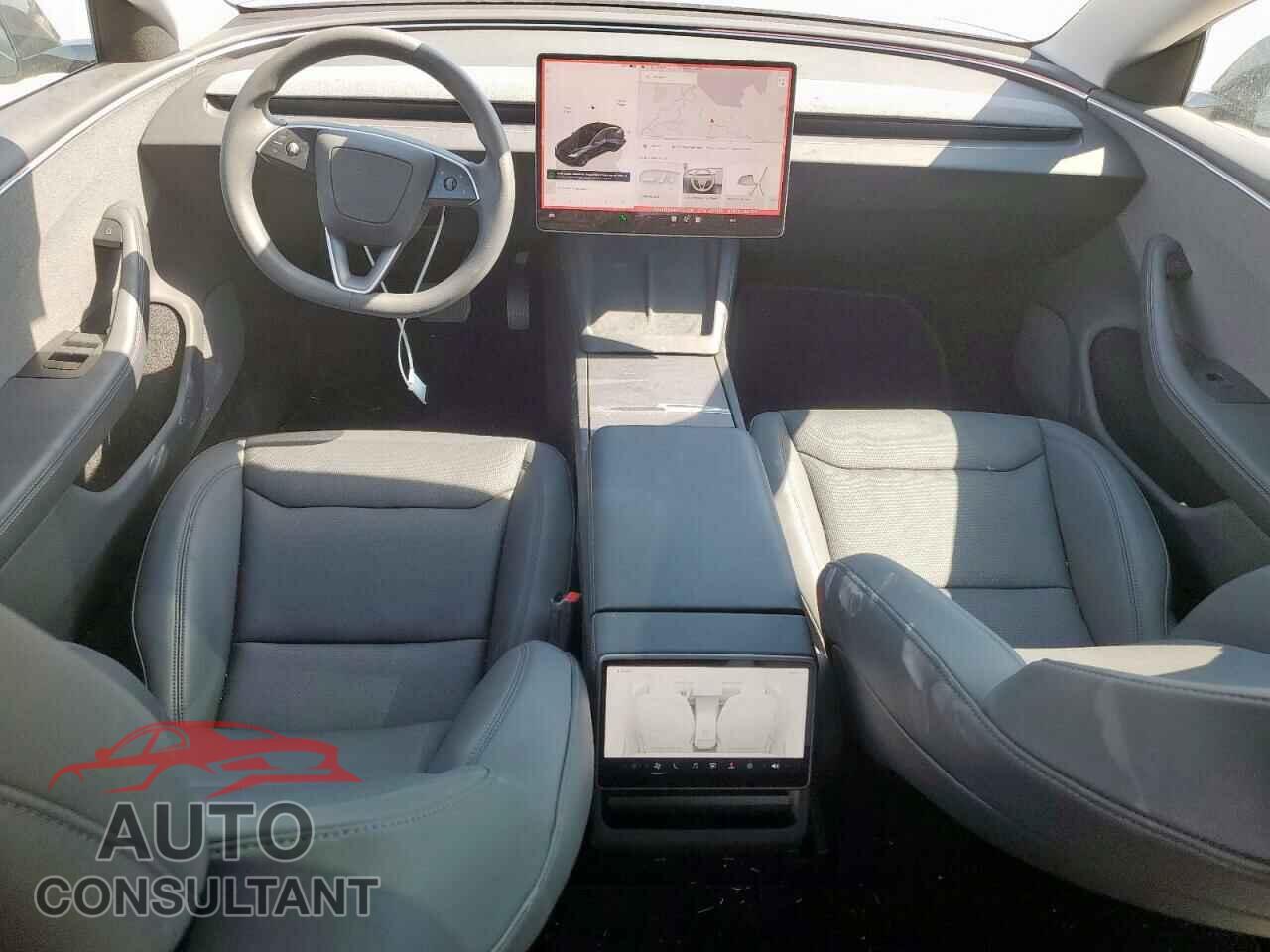 TESLA MODEL 3 2024 - 5YJ3E1EA4RF726318
