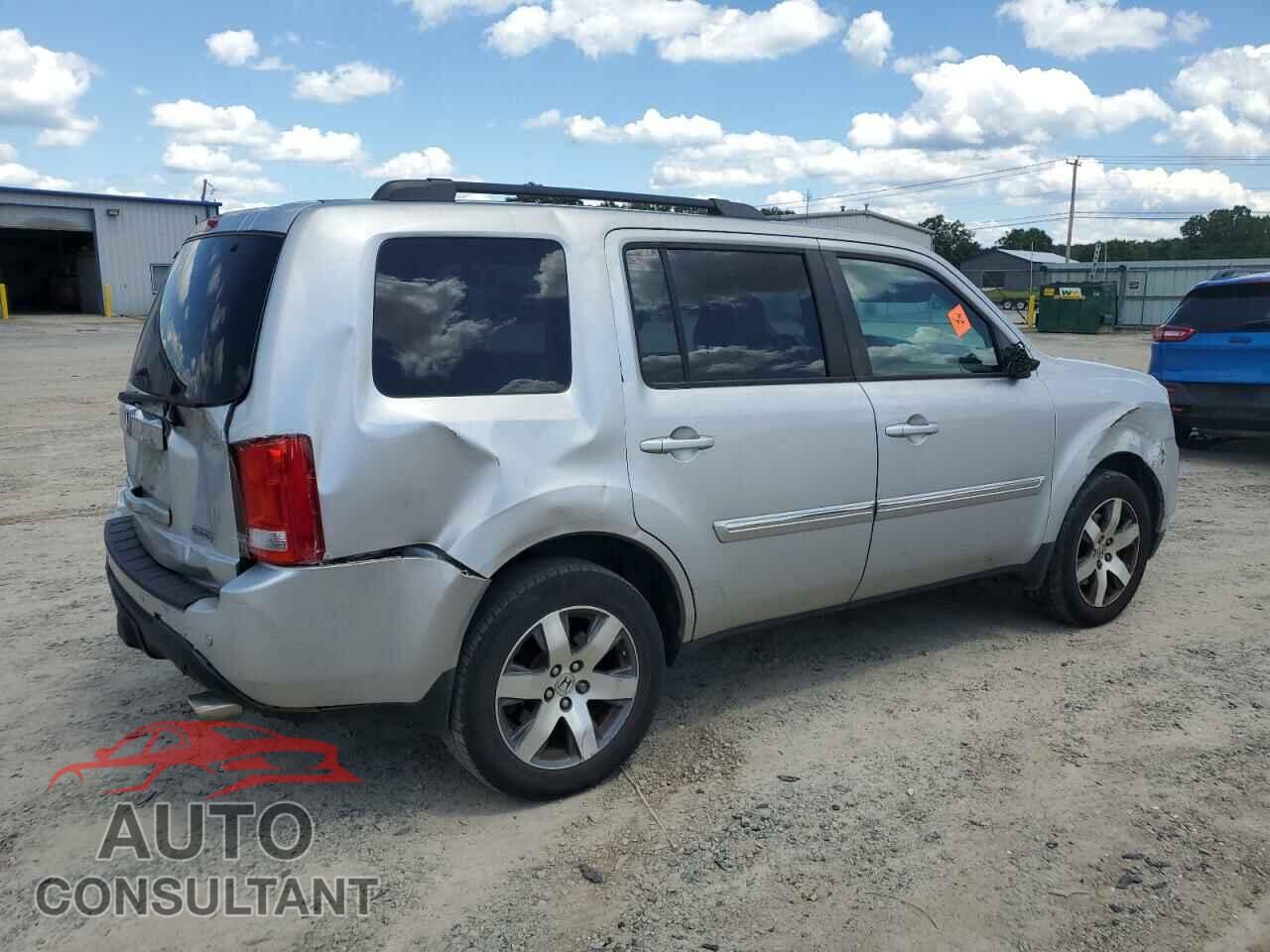 HONDA PILOT 2013 - 5FNYF3H97DB044350