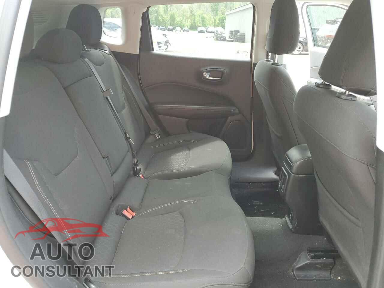 JEEP COMPASS 2021 - 3C4NJDAB4MT528952