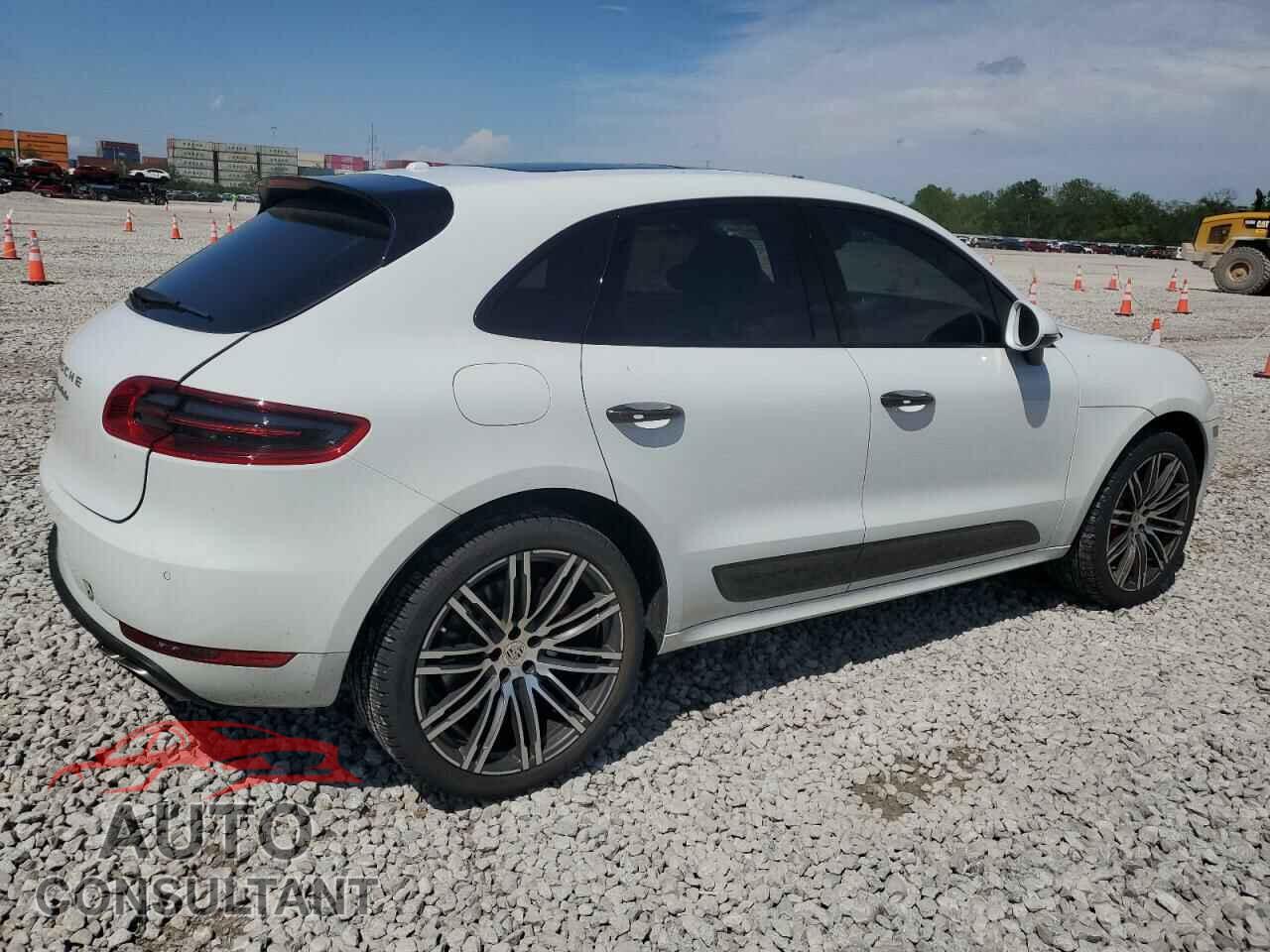 PORSCHE MACAN 2016 - WP1AF2A58GLB94681
