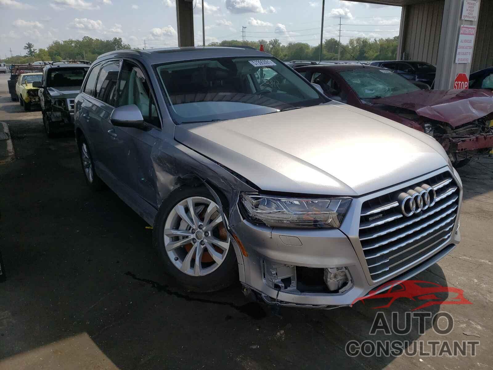 AUDI Q7 2018 - WA1LAAF70JD030186