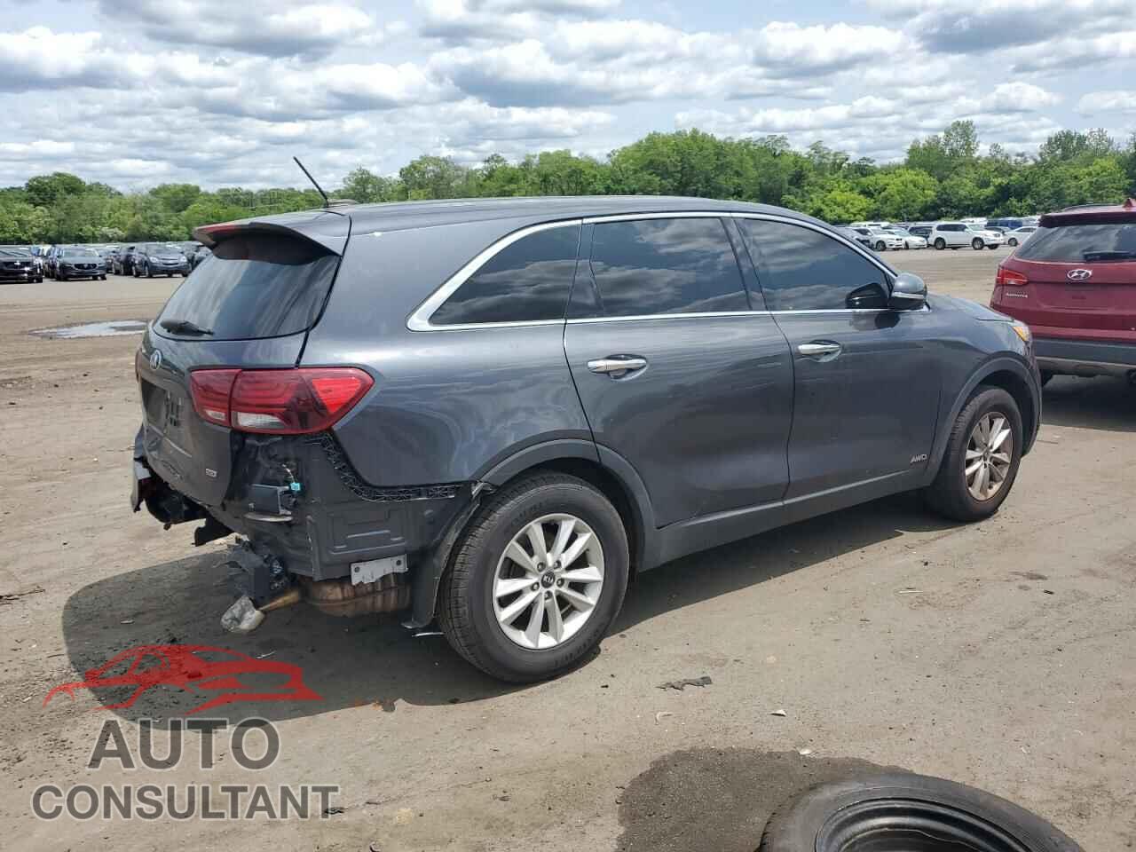 KIA SORENTO 2019 - 5XYPGDA3XKG542844