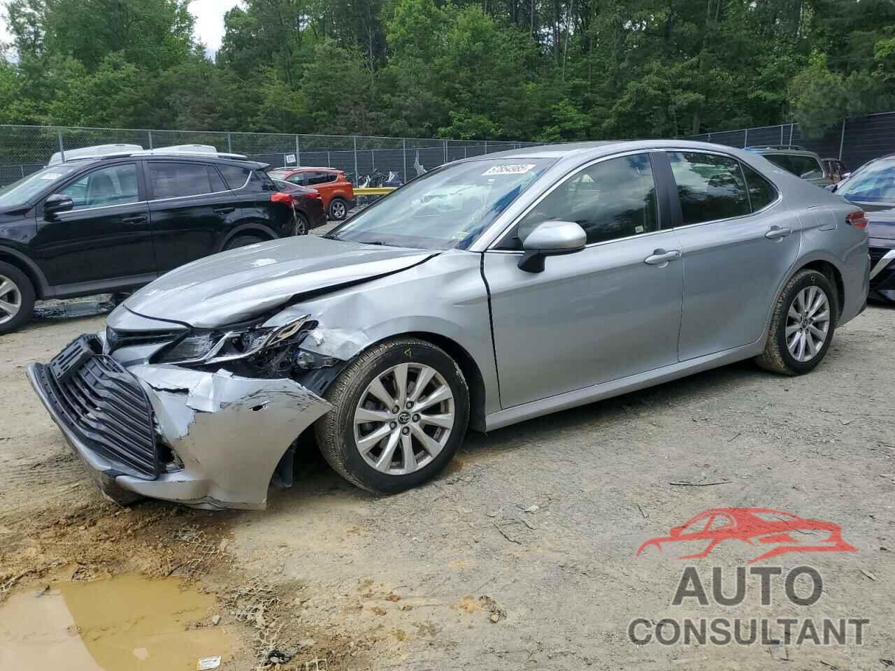 TOYOTA CAMRY 2018 - JTNB11HK0J3032475