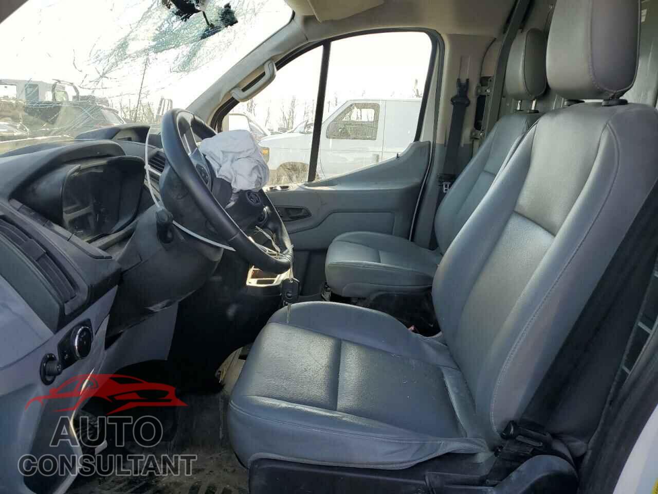 FORD TRANSIT 2015 - 1FTNE1YM7FKA50119