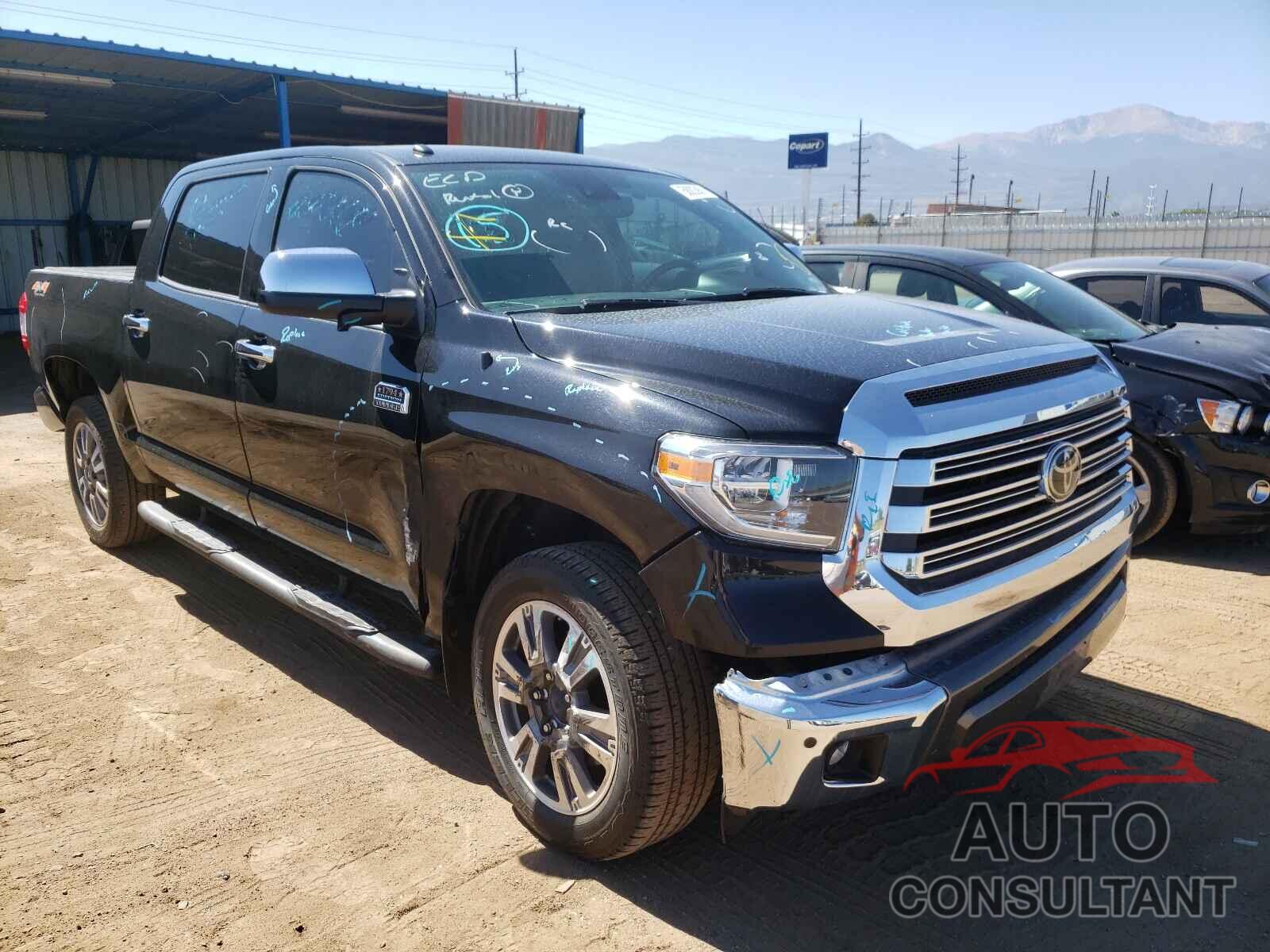 TOYOTA TUNDRA 2019 - 5TFAY5F18KX855839