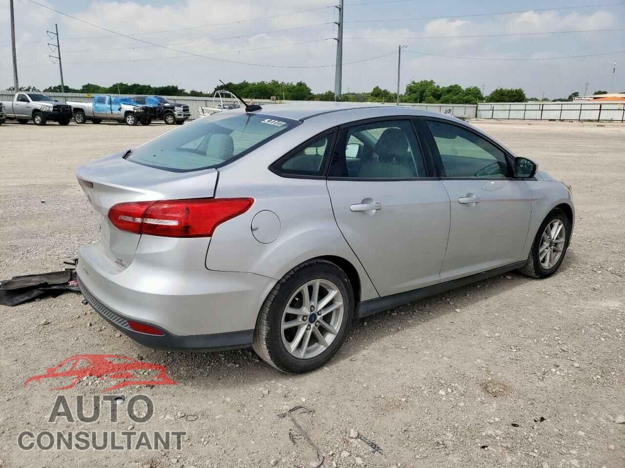 FORD FOCUS 2015 - 1FADP3F22FL343834