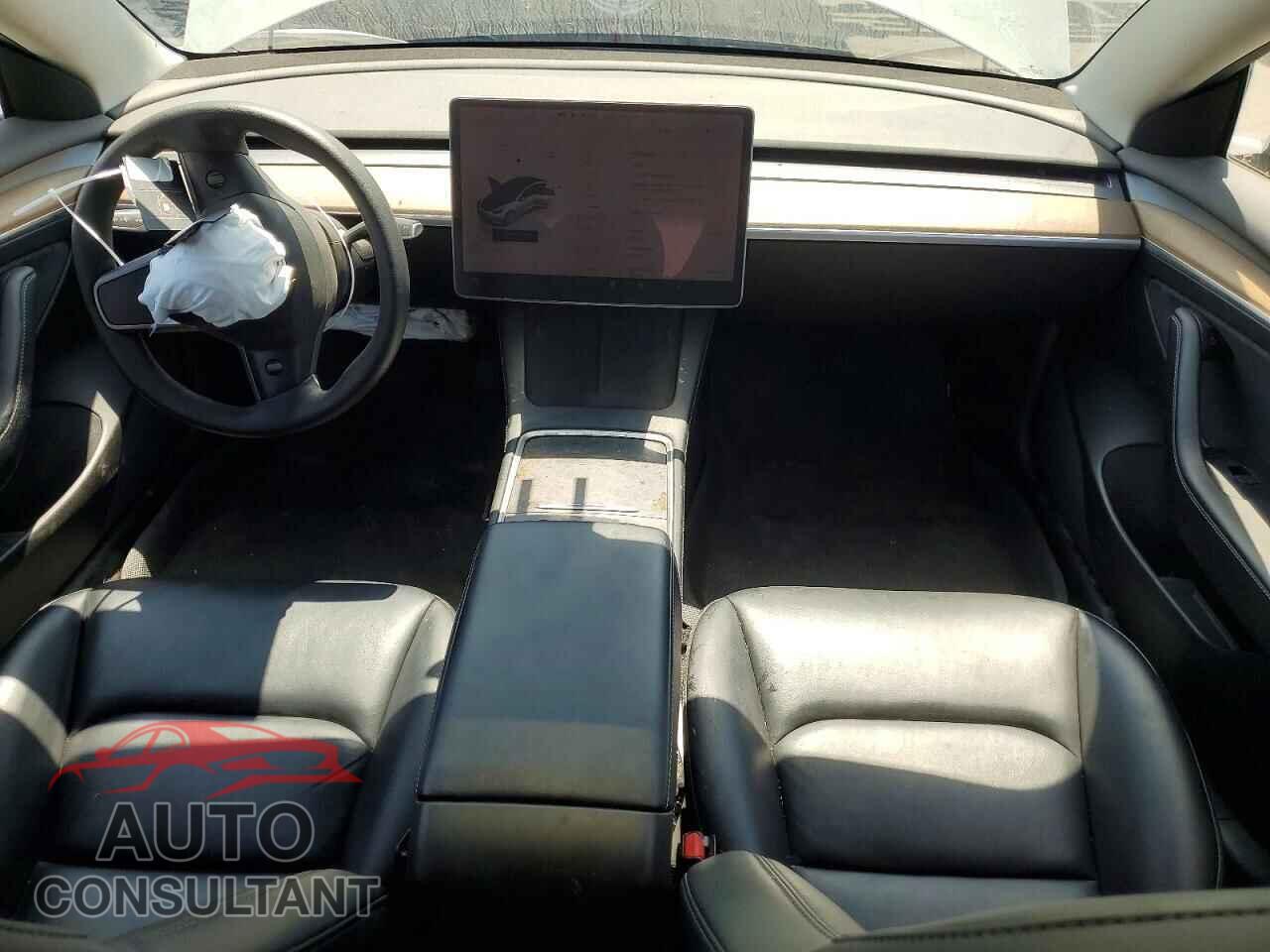 TESLA MODEL 3 2022 - 5YJ3E1EA8NF245899