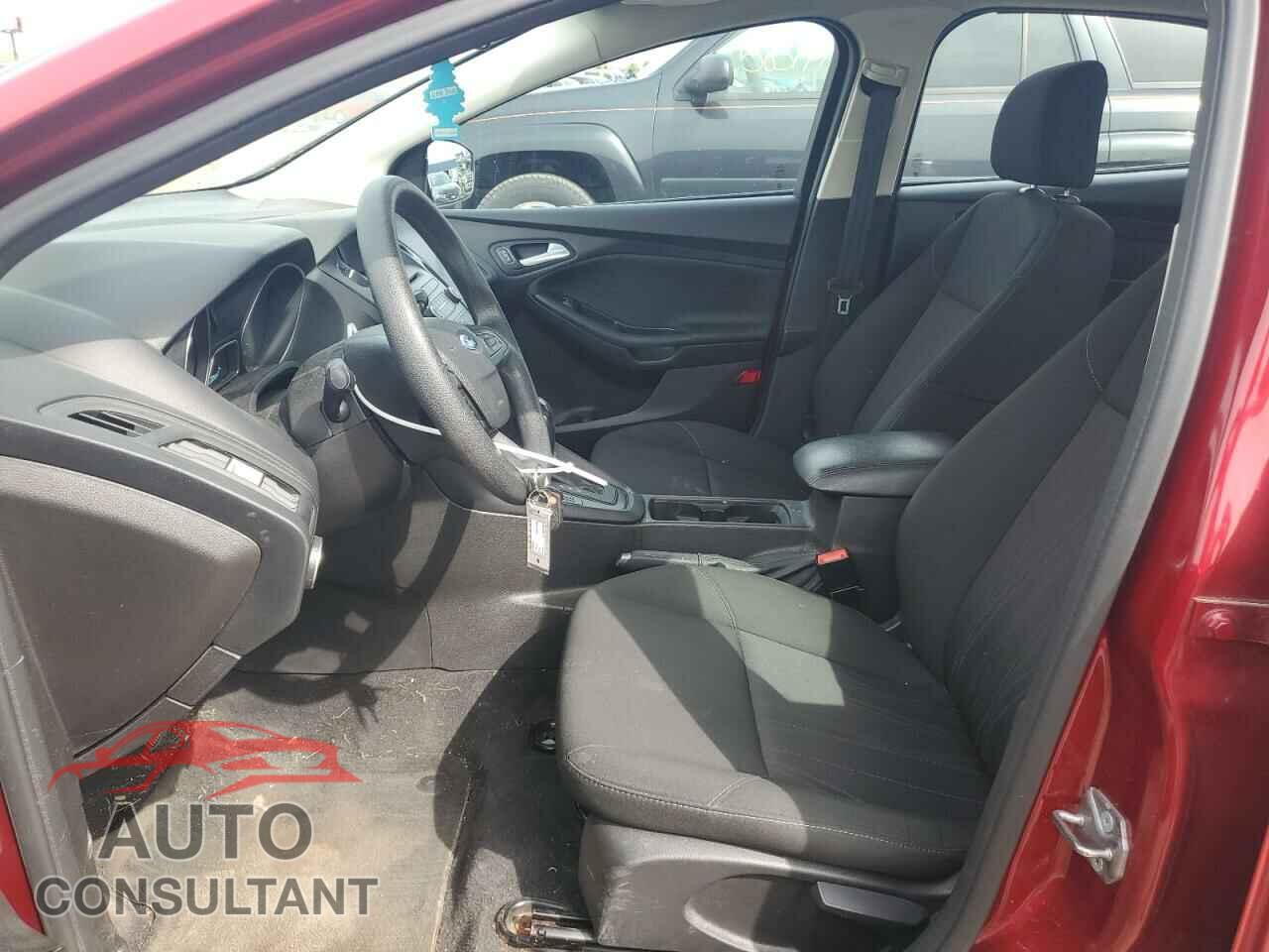 FORD FOCUS 2016 - 1FADP3F21GL203131