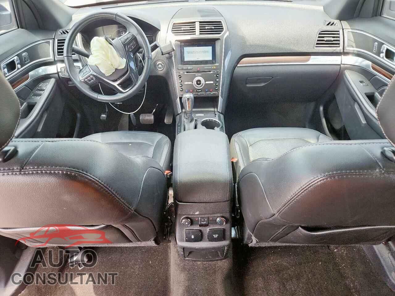 FORD EXPLORER 2018 - 1FM5K7FH3JGB17047