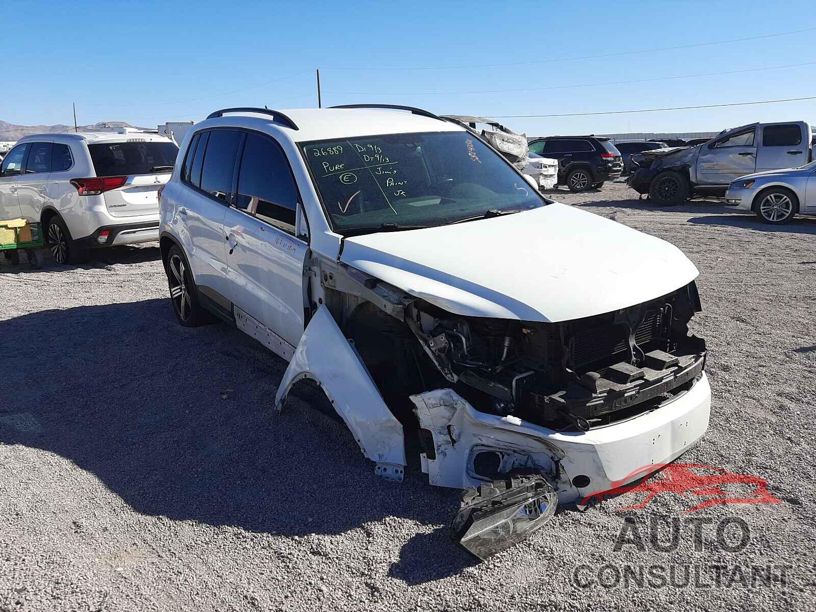 VOLKSWAGEN TIGUAN 2016 - WVGAV7AX6GW583915