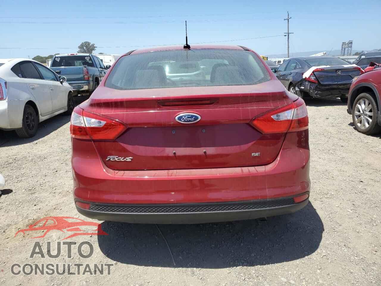 FORD FOCUS 2014 - 1FADP3F21EL282023