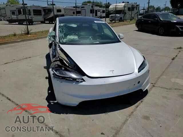 TESLA MODEL 3 2024 - 5YJ3E1EA3RF784856