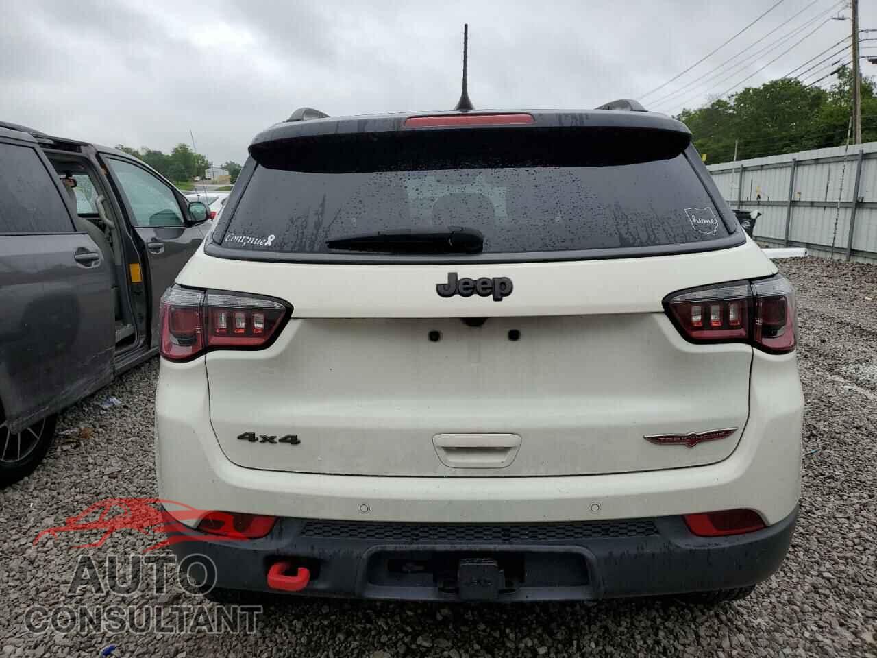 JEEP COMPASS 2017 - 3C4NJDDB2HT646693