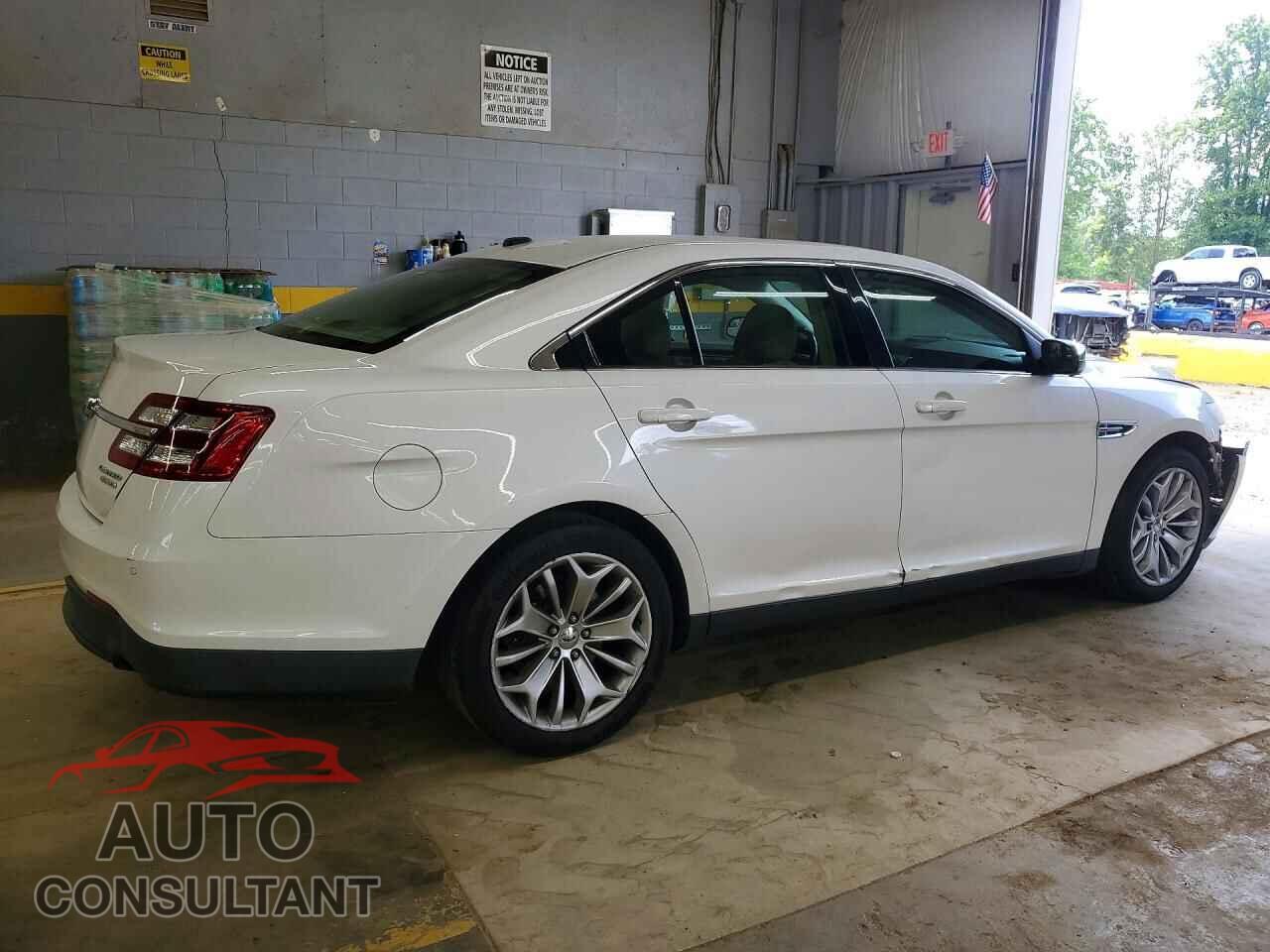 FORD TAURUS 2014 - 1FAHP2F8XEG128564