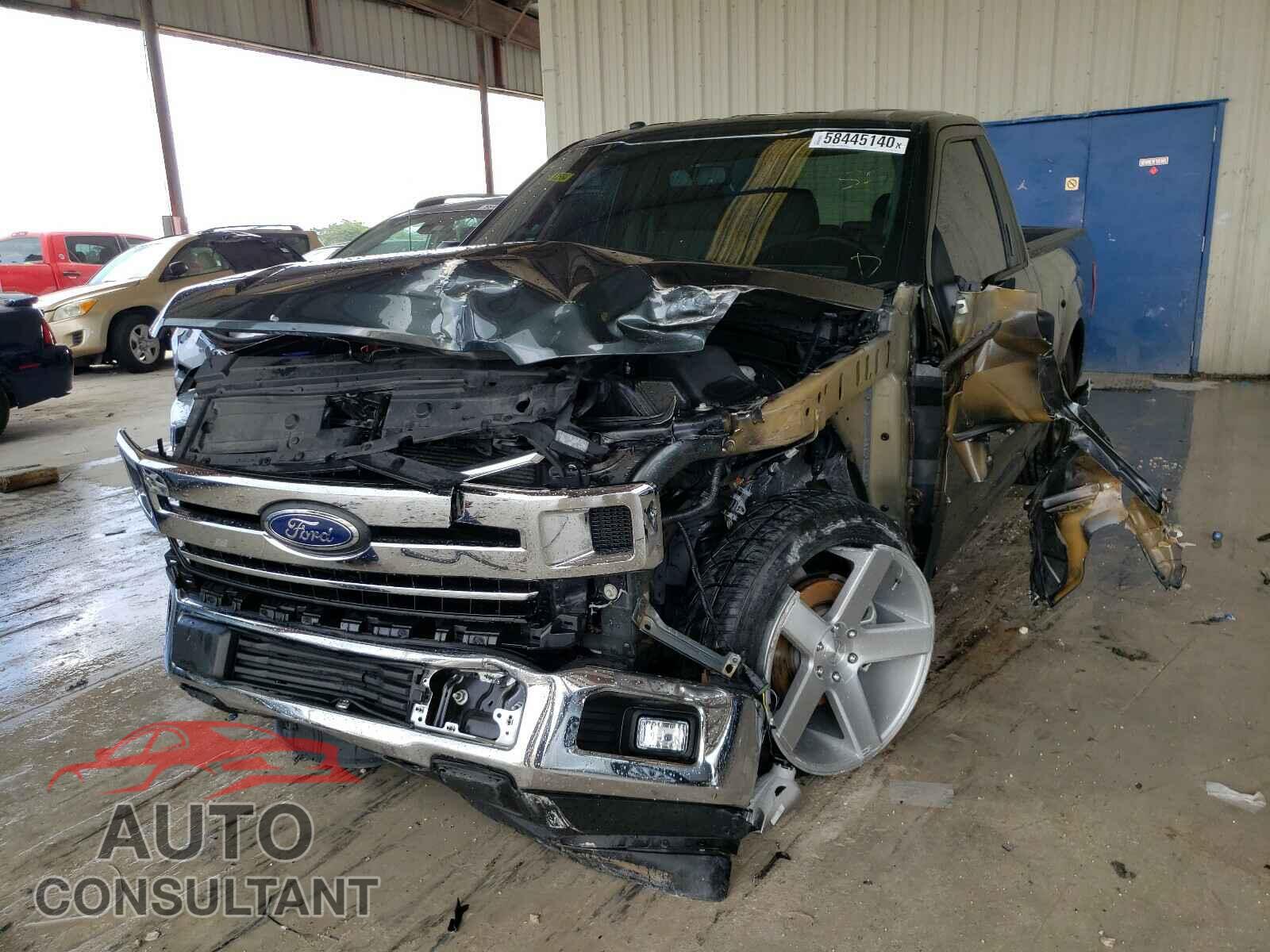 FORD F150 2018 - 1FTMF1C56JKC77139