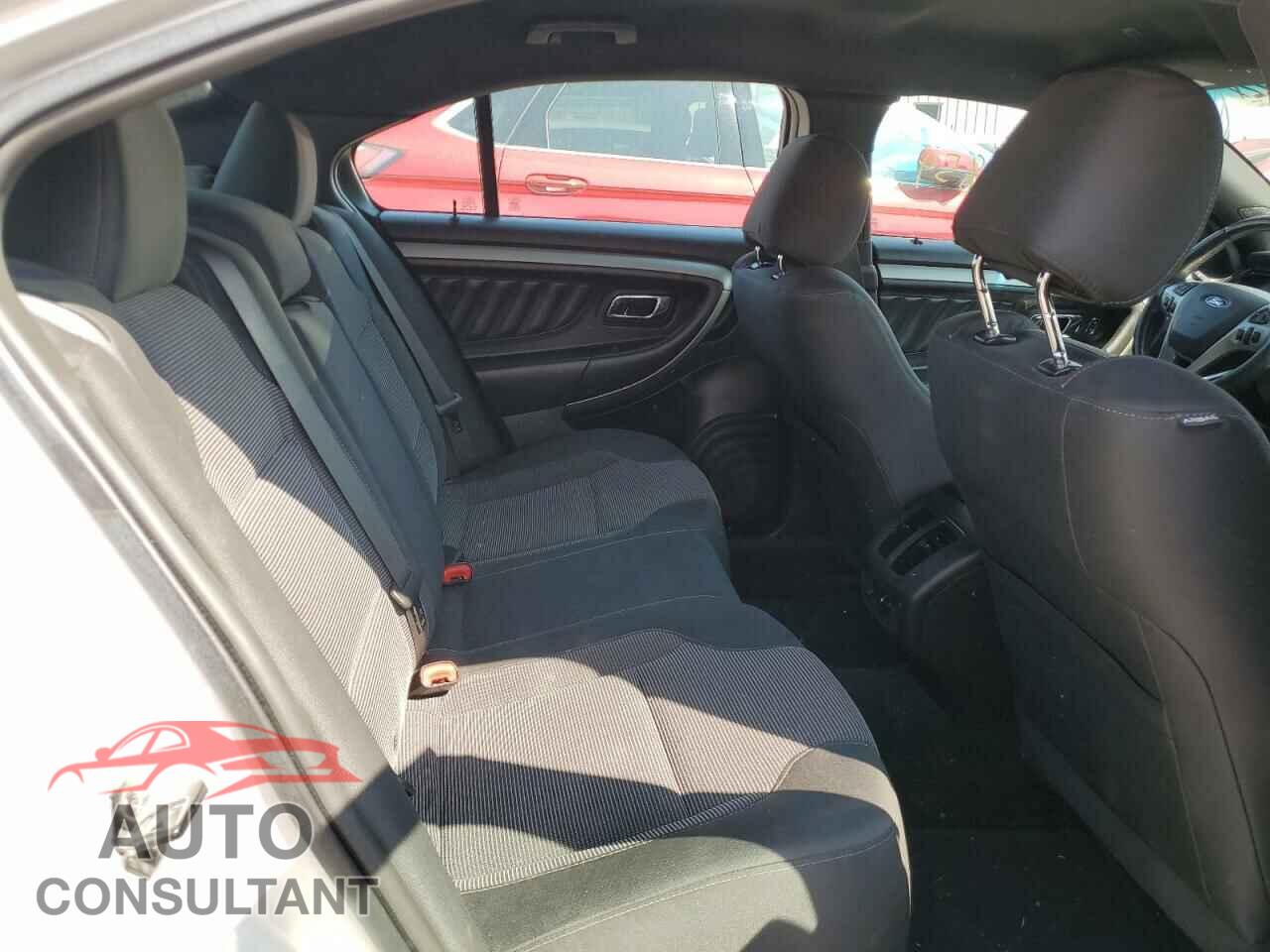 FORD TAURUS 2016 - 1FAHP2E82GG140454
