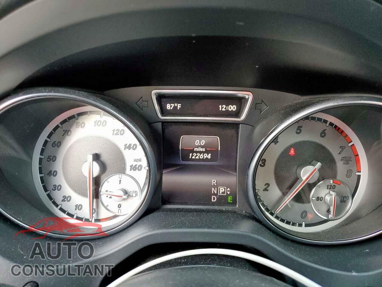 MERCEDES-BENZ CLA-CLASS 2015 - WDDSJ4EB9FN174352