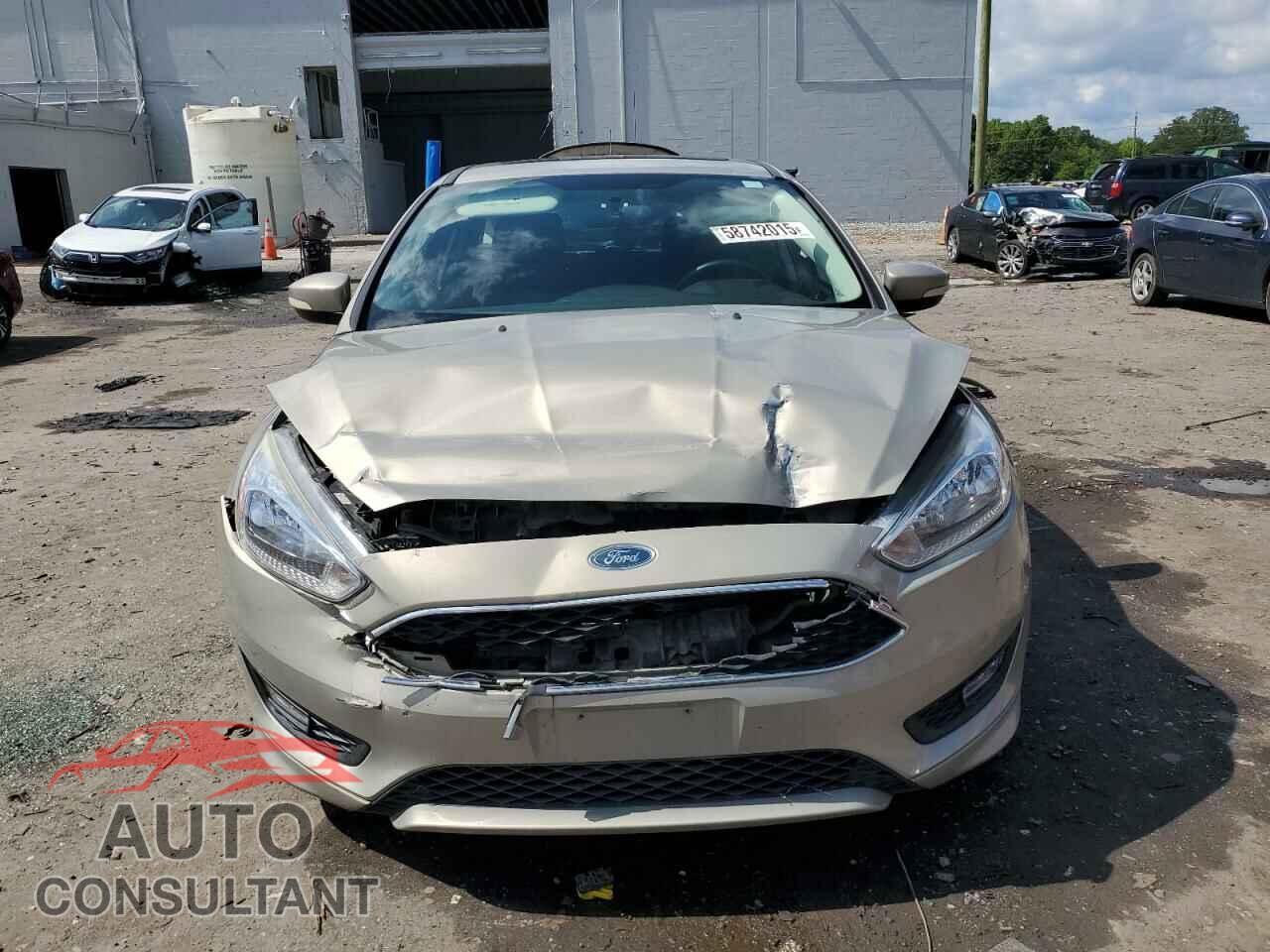 FORD FOCUS 2016 - 1FADP3K28GL209305
