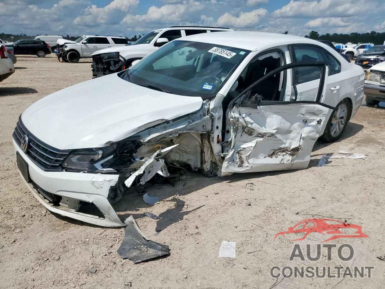 VOLKSWAGEN PASSAT 2019 - 1VWLA7A3XKC003272