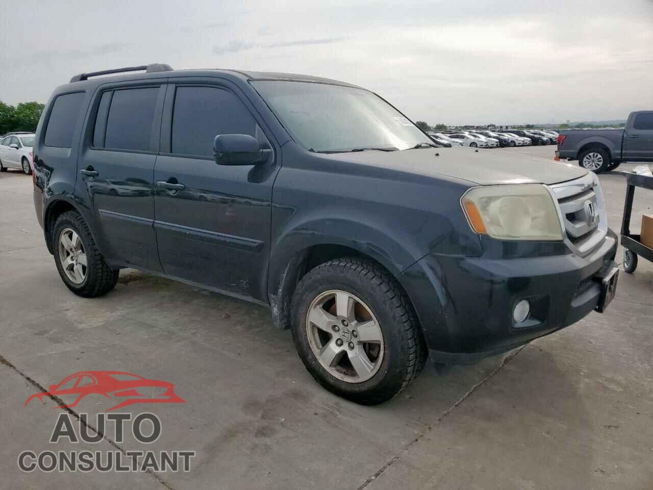 HONDA PILOT 2011 - 5FNYF4H65BB070986