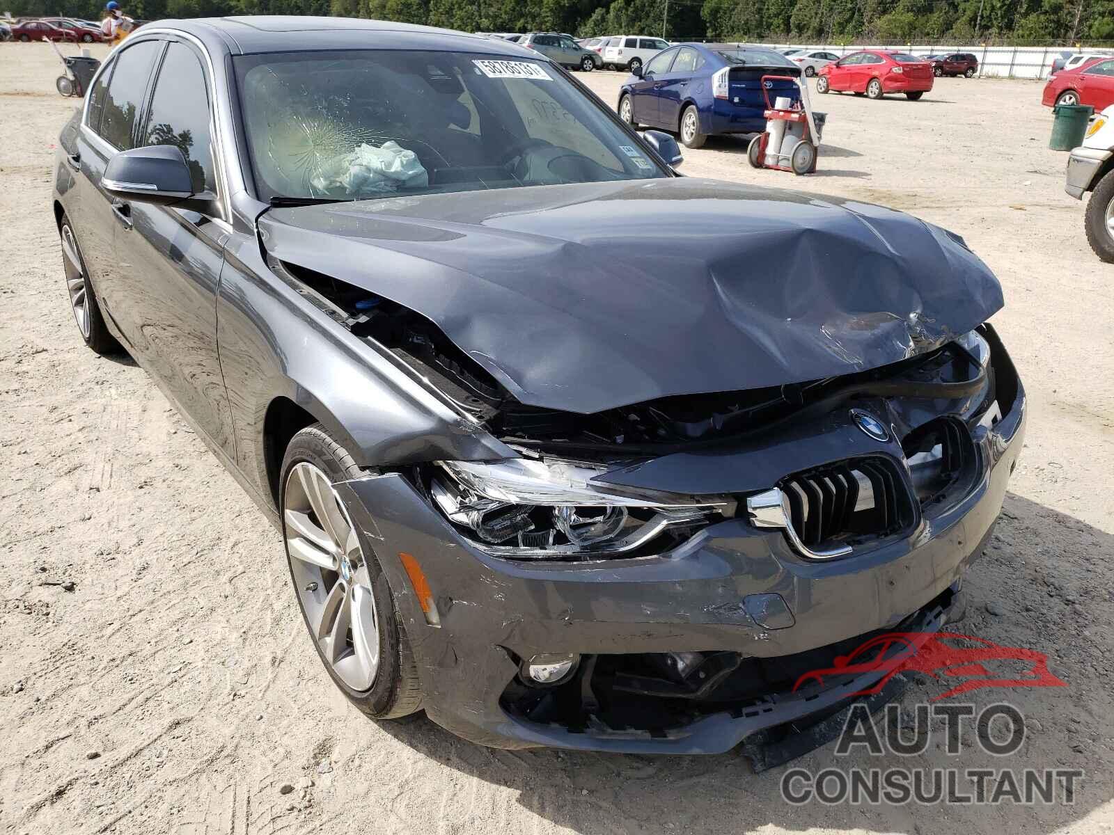 BMW 3 SERIES 2018 - WBA8E5C51JA507605