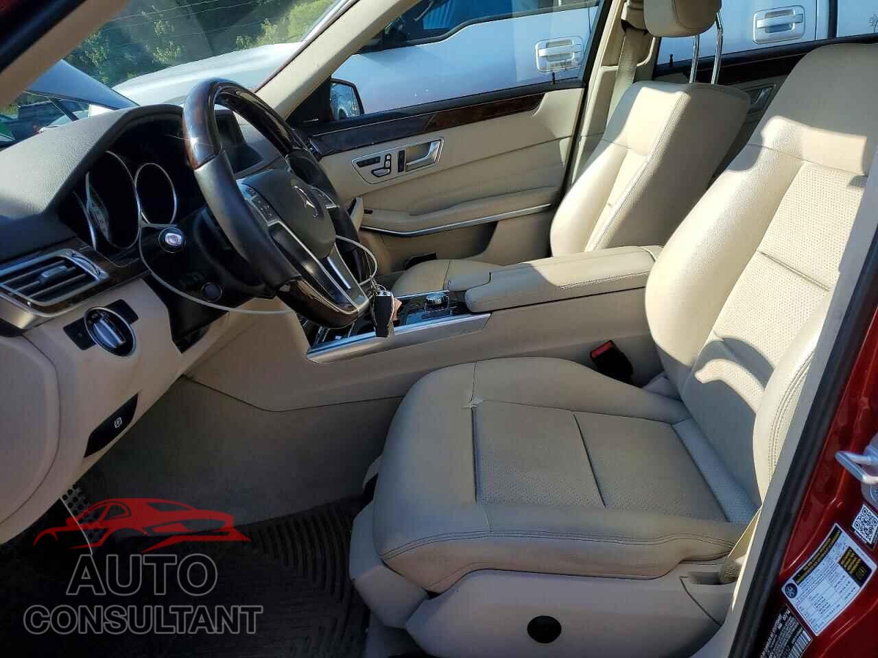 MERCEDES-BENZ E-CLASS 2014 - WDDHF5KB0EB057152