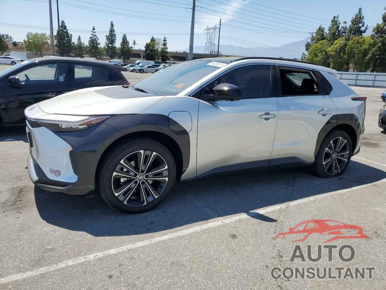 TOYOTA BZ4X XLE 2023 - JTMAAAAA8PA027384