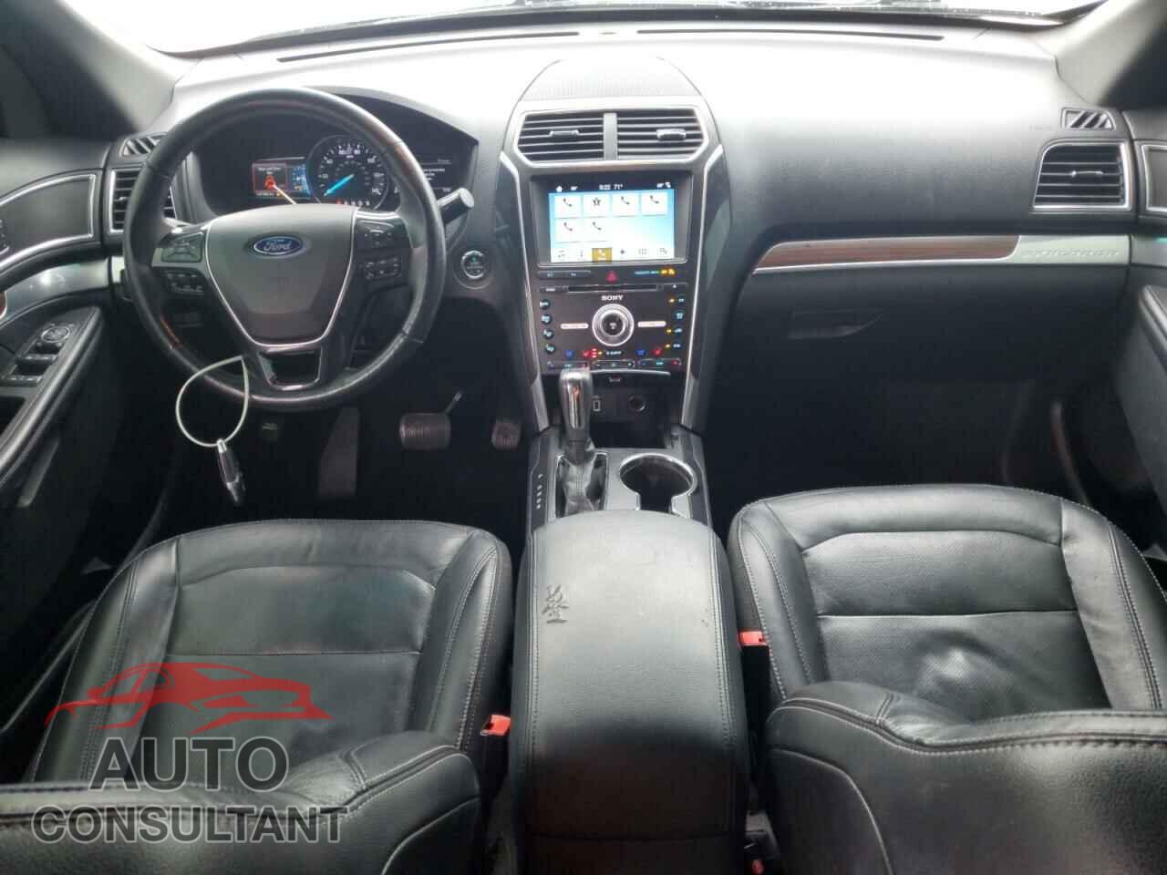 FORD EXPLORER 2017 - 1FM5K7F83HGA34986