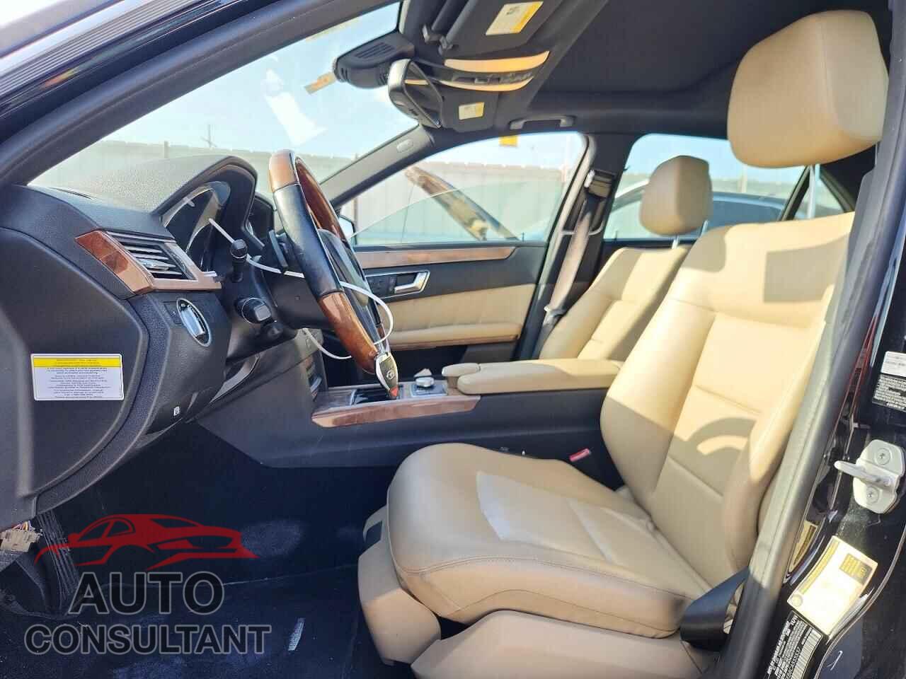 MERCEDES-BENZ E-CLASS 2012 - WDDHF5KB8CA555537
