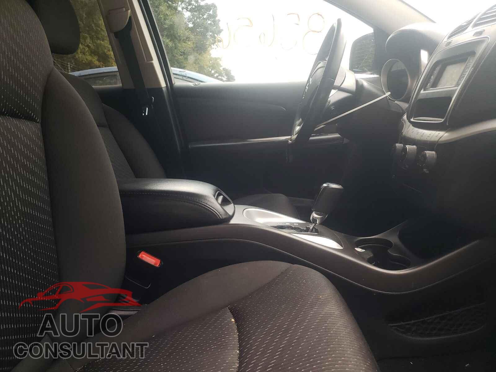 DODGE JOURNEY 2017 - 3C4PDCAB0HT648487