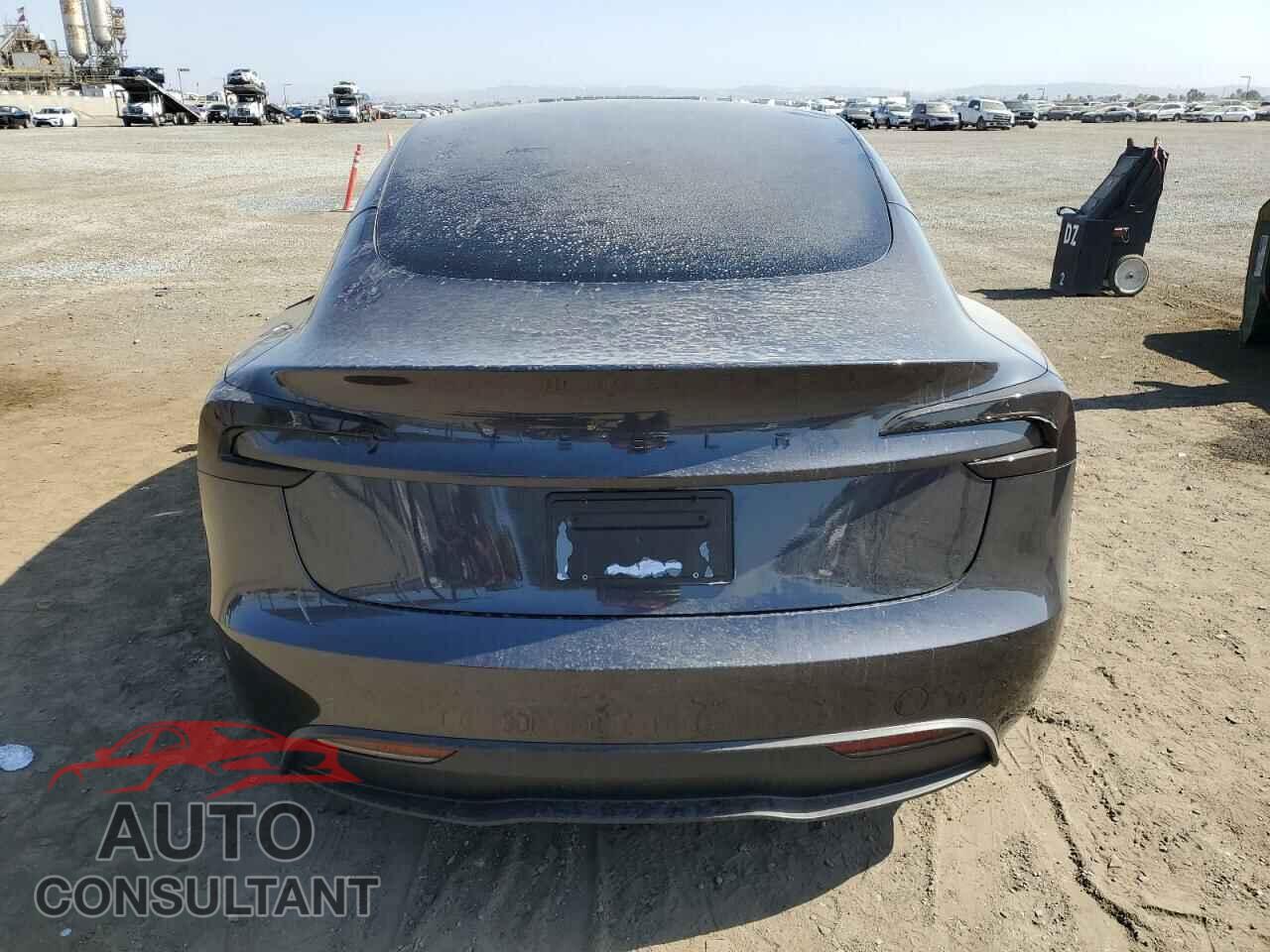 TESLA MODEL 3 2024 - 5YJ3E1EA6RF764911