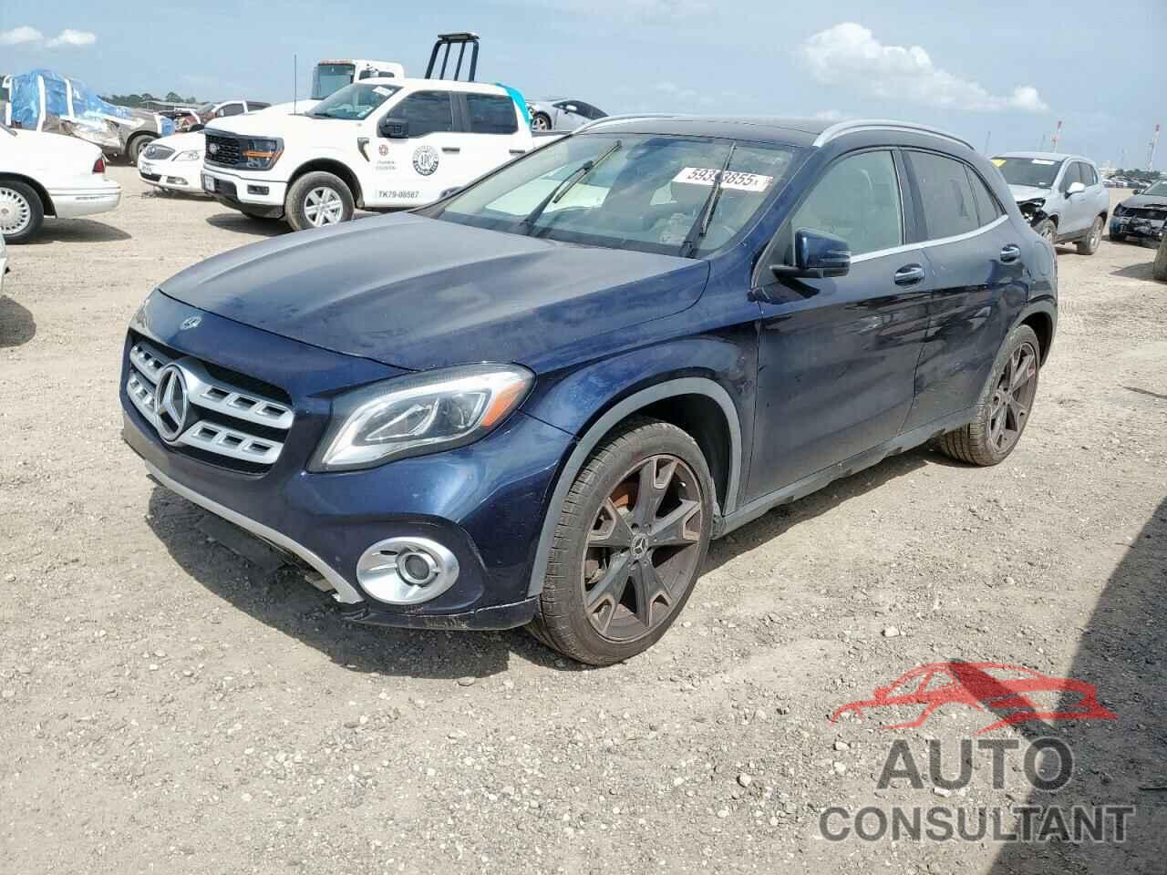 MERCEDES-BENZ GLA-CLASS 2018 - WDCTG4EB8JJ414952