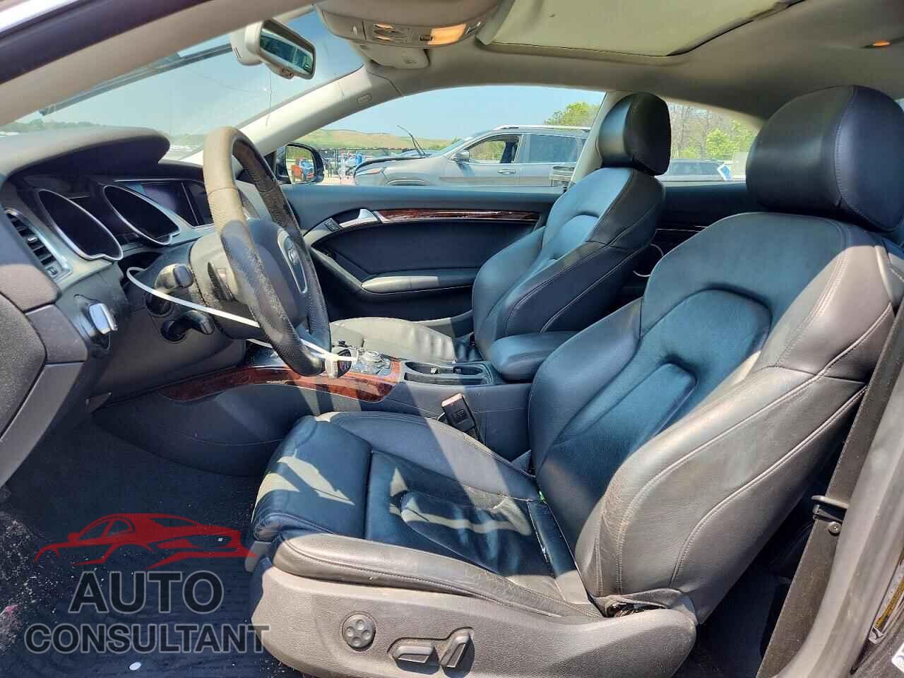 AUDI A5 2012 - WAULFAFRXCA033607