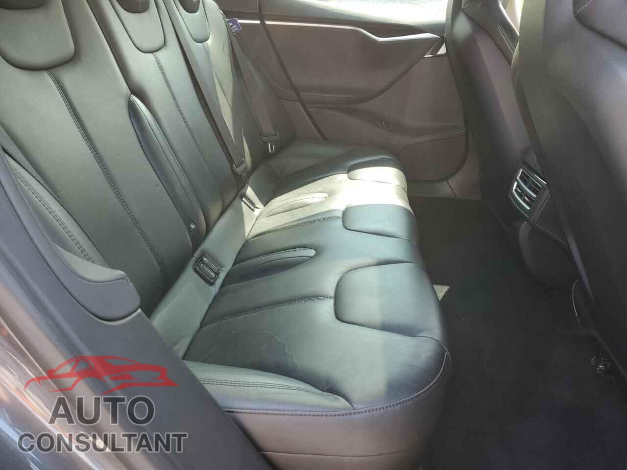 TESLA MODEL S 2015 - 5YJSA1H21FF091789