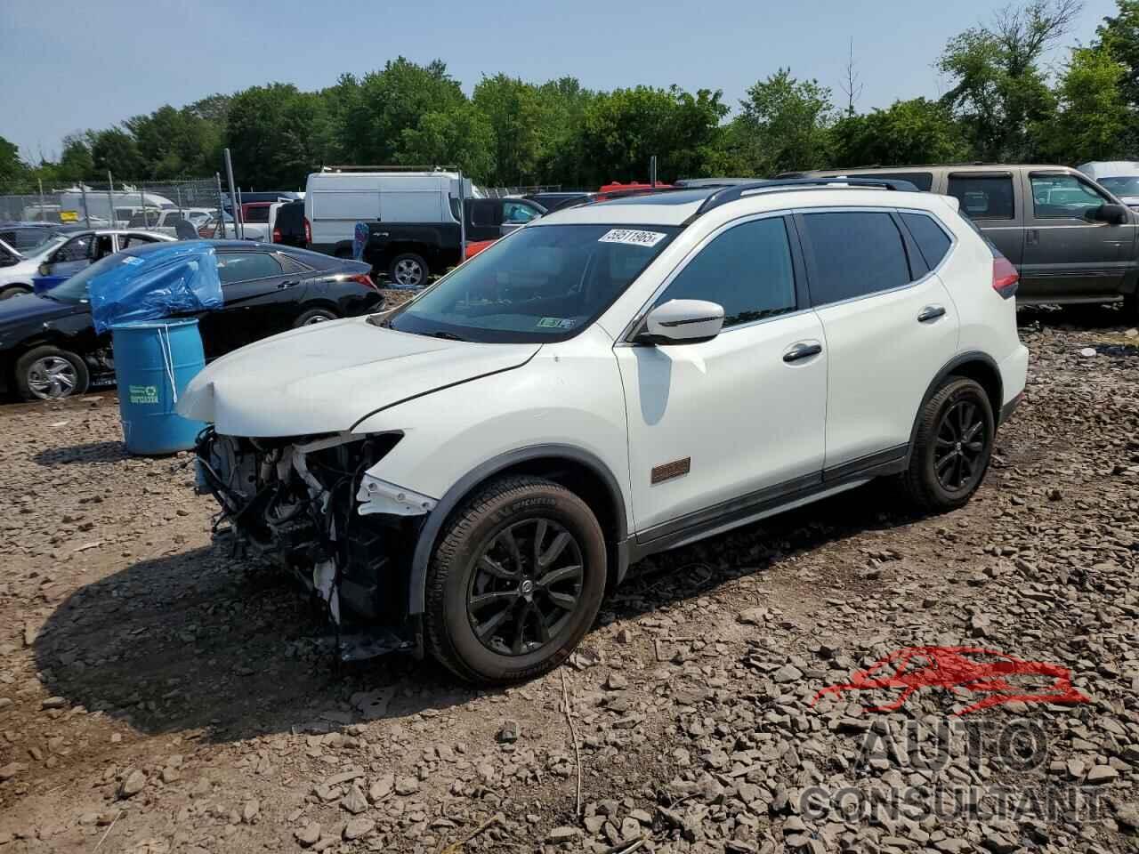 NISSAN ROGUE 2017 - 5N1AT2MV4HC766932