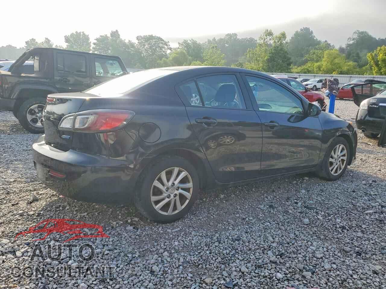 MAZDA 3 2012 - JM1BL1V79C1592671