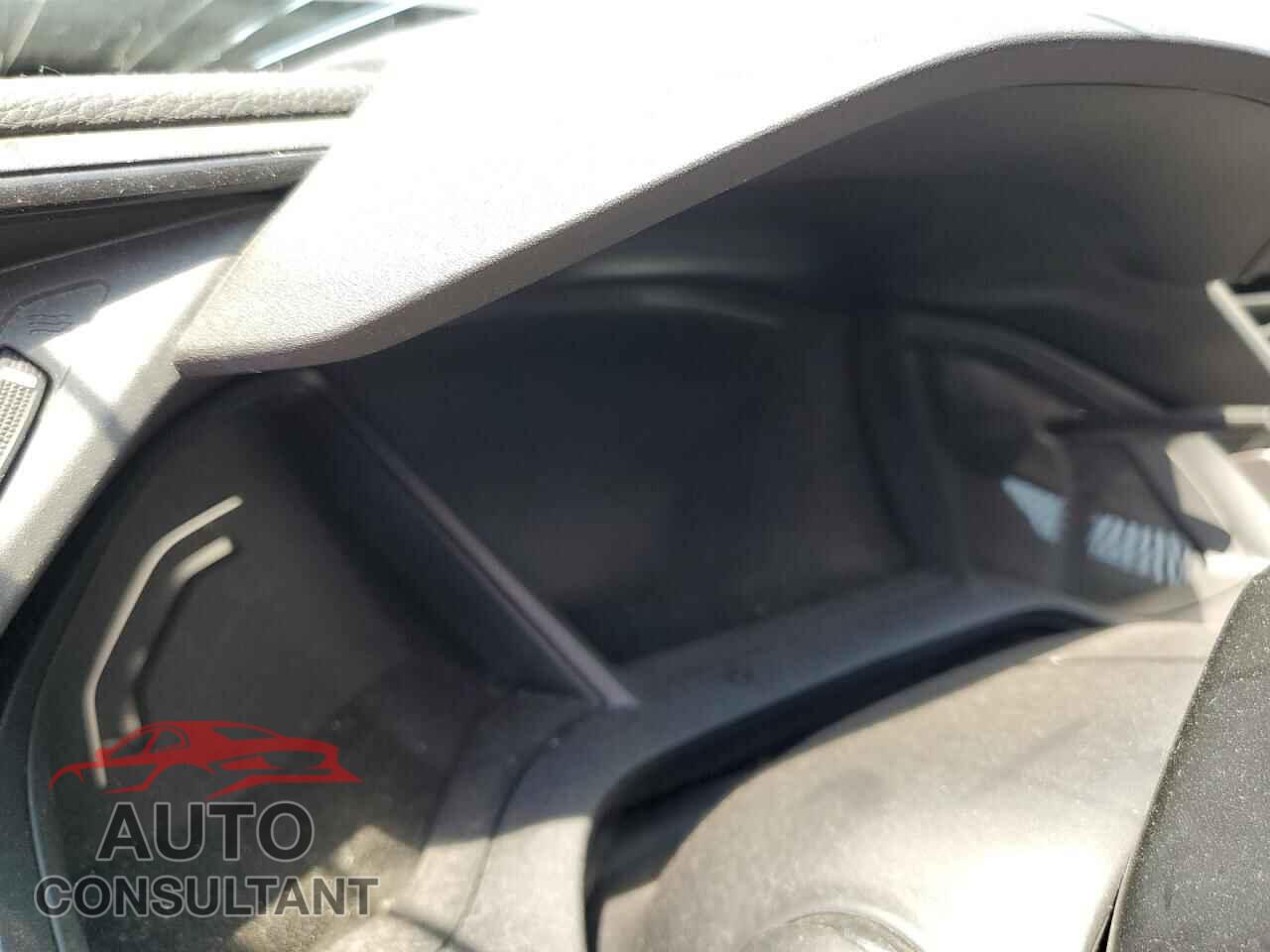 HONDA CIVIC 2019 - 2HGFC2F68KH511139