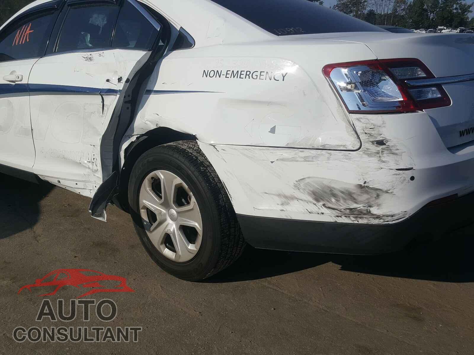FORD TAURUS 2016 - 1FAHP2MT3GG109316