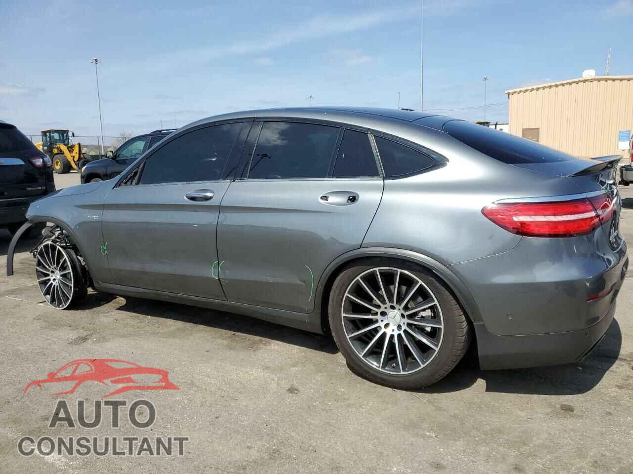 MERCEDES-BENZ GLC-CLASS 2018 - WDC0J6EB6JF335170
