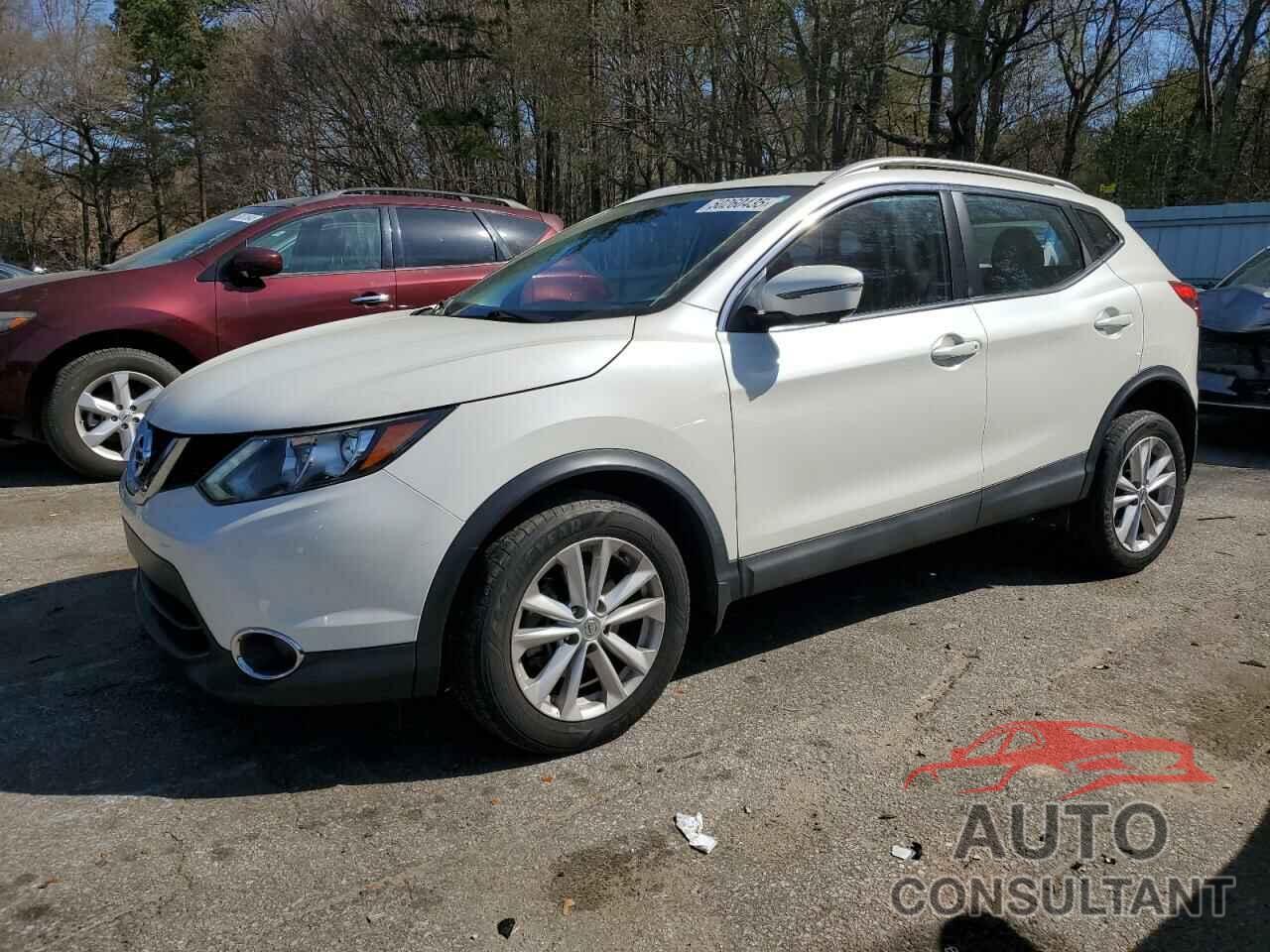NISSAN ROGUE 2017 - JN1BJ1CP3HW034840