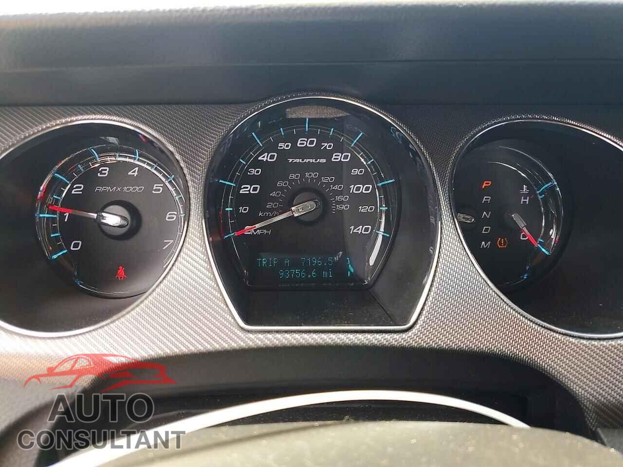 FORD TAURUS 2011 - 1FAHP2KT5BG120118