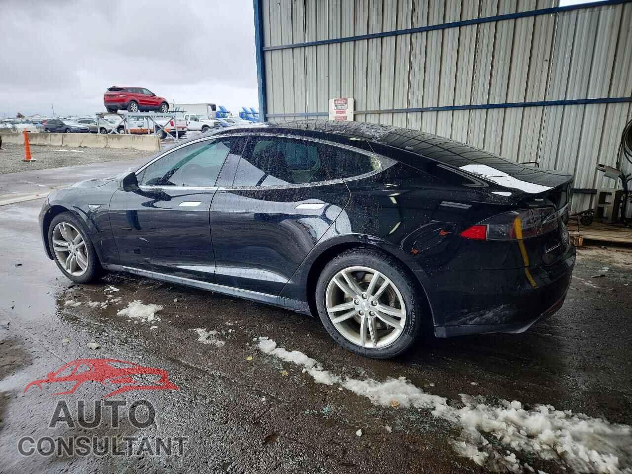 TESLA MODEL S 2013 - 5YJSA1CNXDFP21629
